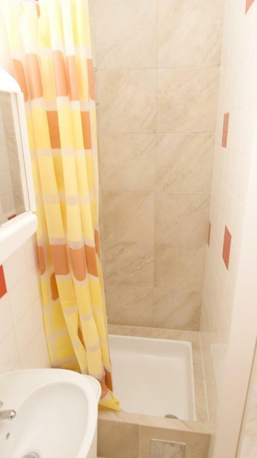 Spongebob Apartment Wina Bagian luar foto